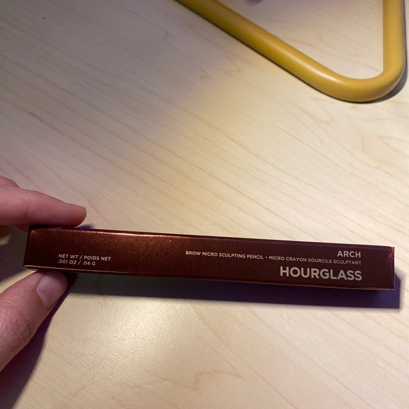 Hourglass- Arch Brow Micro Sculpting Pencil - Picture 1 of 5